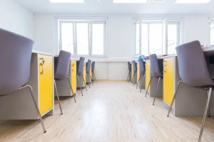 GYŐR - PROHÁSZKA OTTOKÁR ORSOLYITA GIMNÁZIUM, ÁLTALÁNOS ISKOLA ÉS ÓVODA