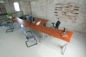 Stark bútorcsalád - Gyár épület